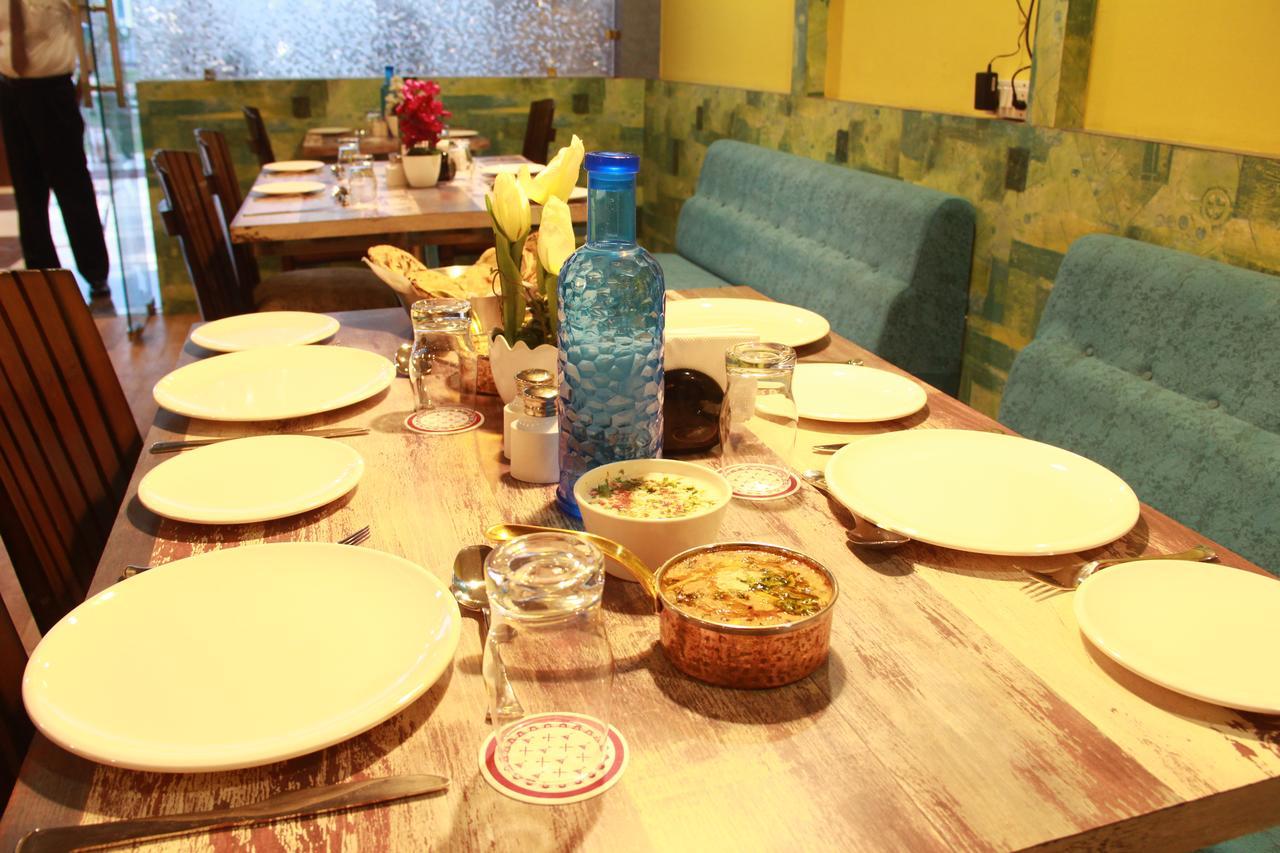 Hotel Dayal Shree Paradise Bhopal Dış mekan fotoğraf