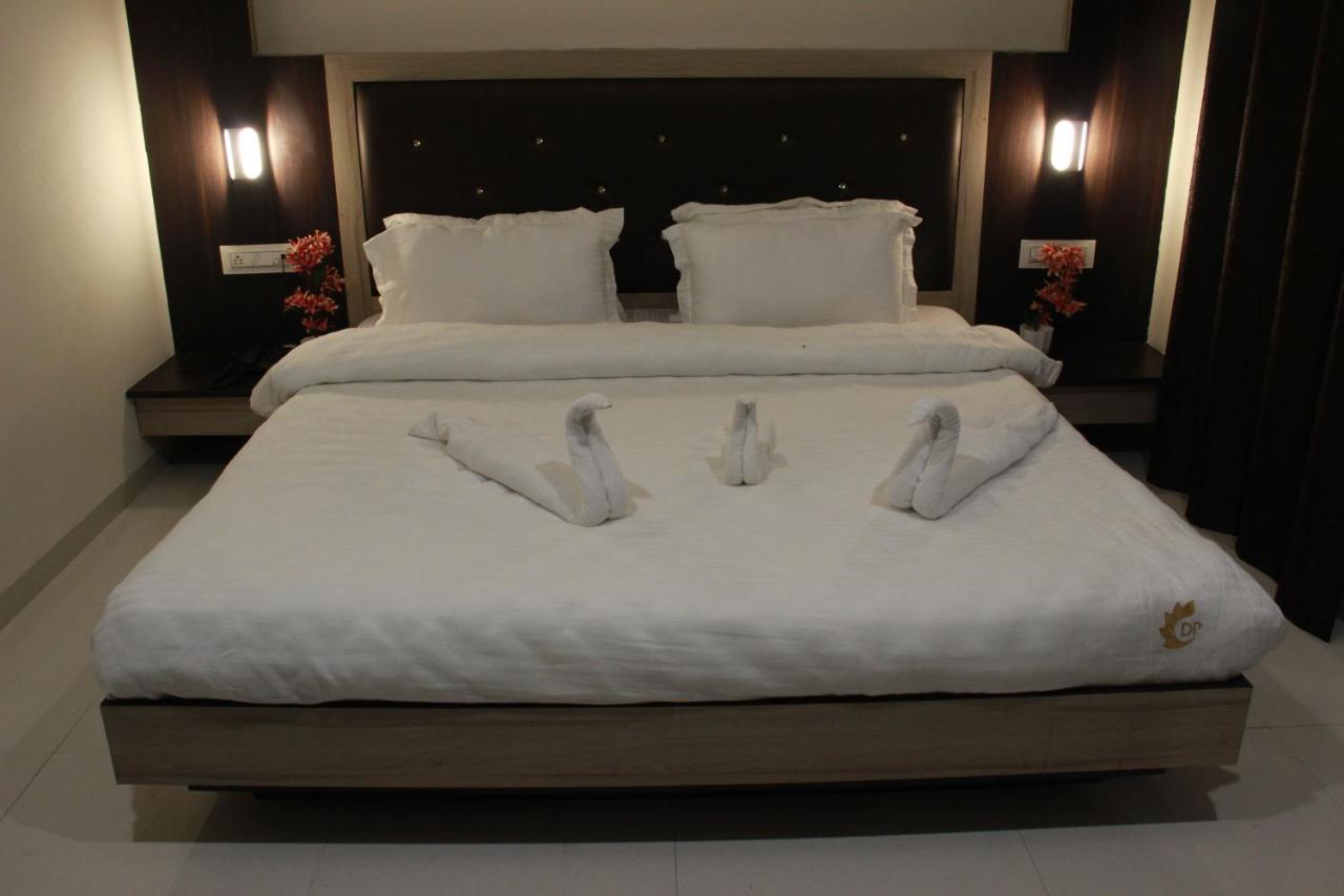 Hotel Dayal Shree Paradise Bhopal Dış mekan fotoğraf